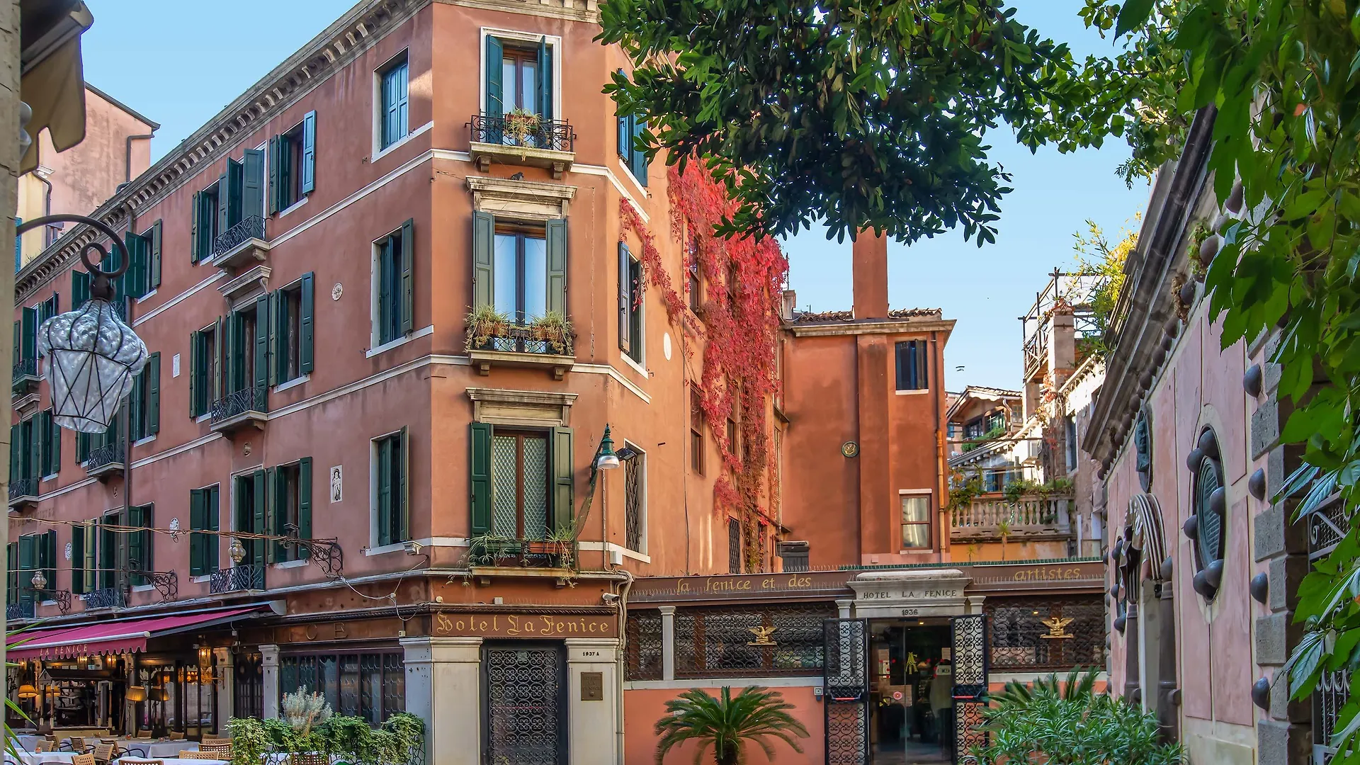 Hotel La Fenice Et Des Artistes location