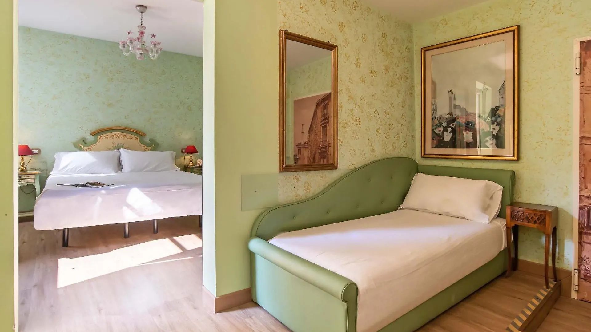 ***  Hotel La Fenice Et Des Artistes Venice Italy