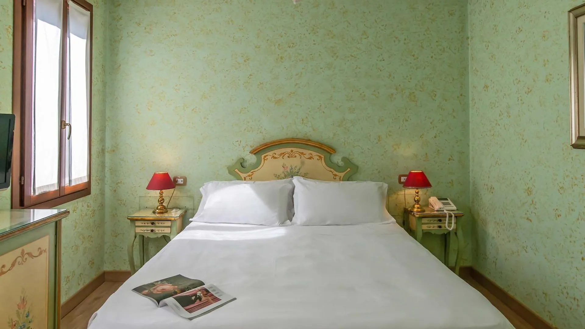 Hotel La Fenice et Des Artistes Venetië Italië